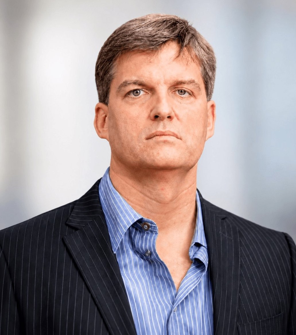 Big Short investor Michael Burry says stock market is "minutes" away from a "bl…