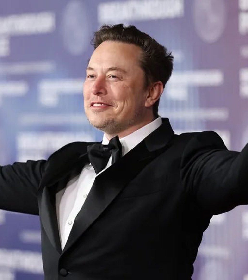 Elon Musk confirms SpaceX intends to make it impossible to fire him. "I need to…