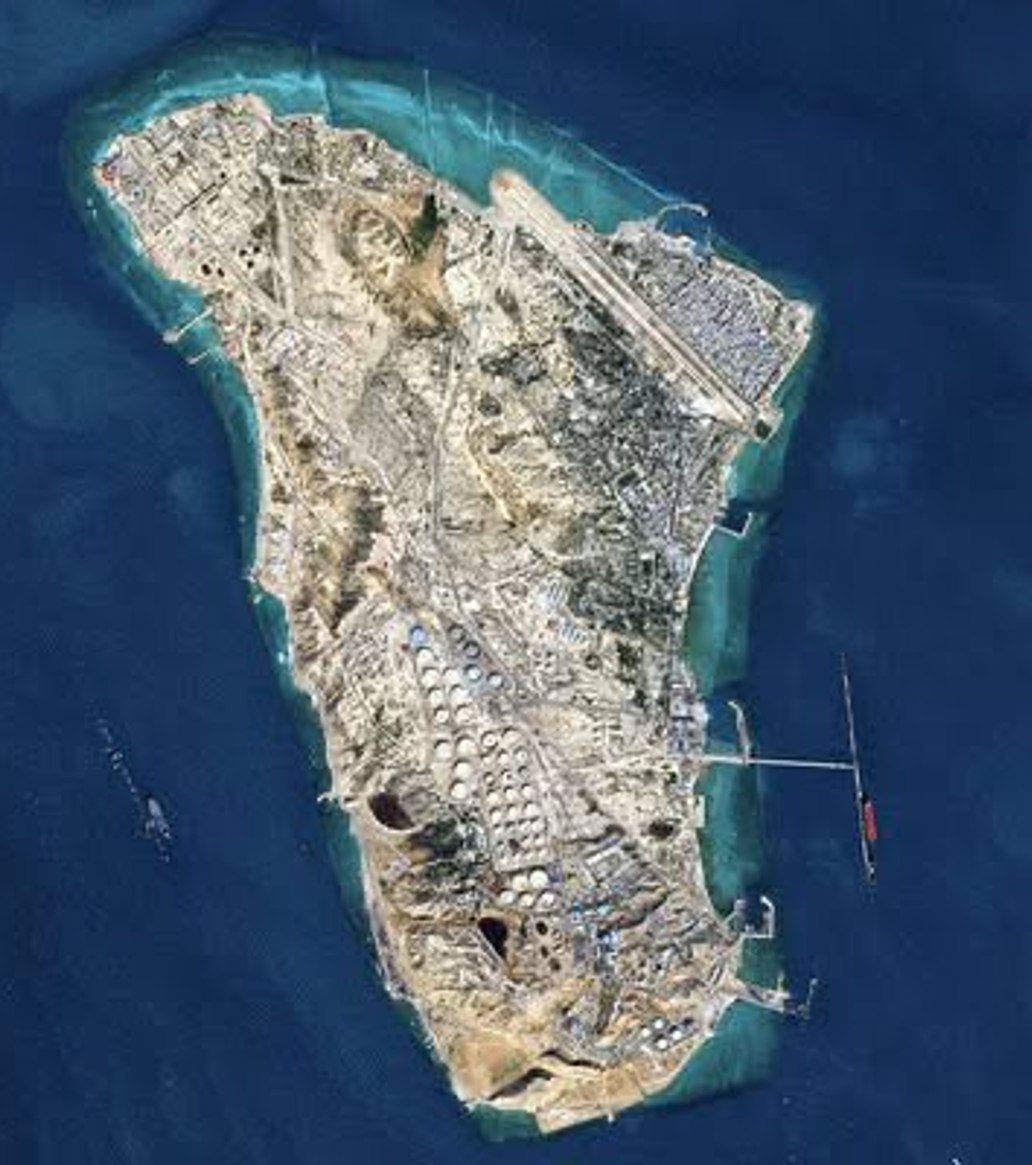 News image from Watcher Guru: ๐บ๐ธ๐ฎ๐ท President Trump says the US will take Iran's Kharg Island and "assume total control ofโฆ