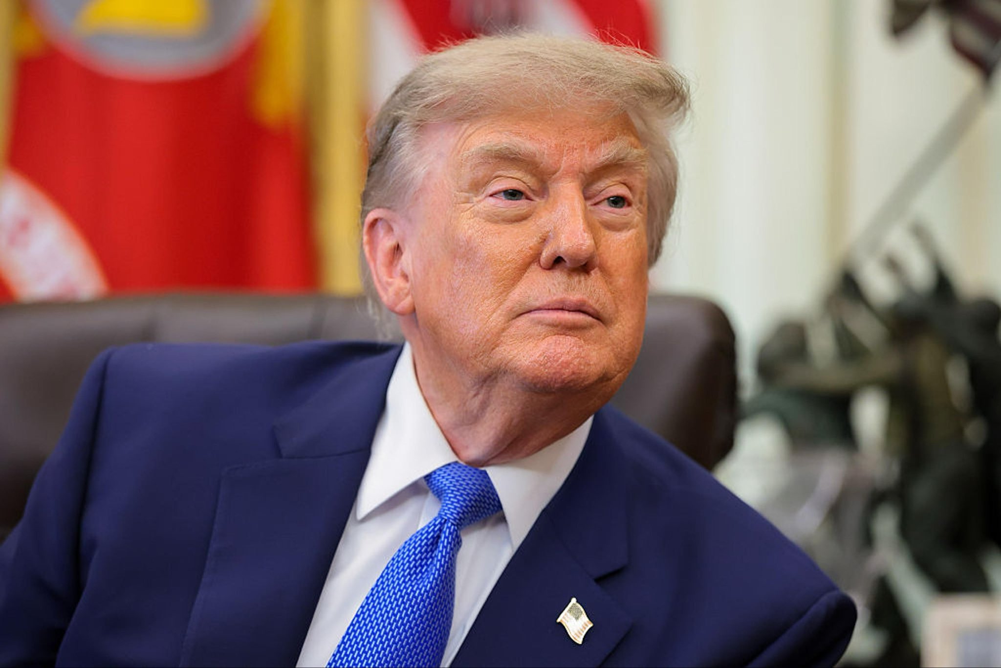 News image from Watcher Guru: JUST IN: 🇺🇸 President Trump has made more trades than all of Congress combined since returning…