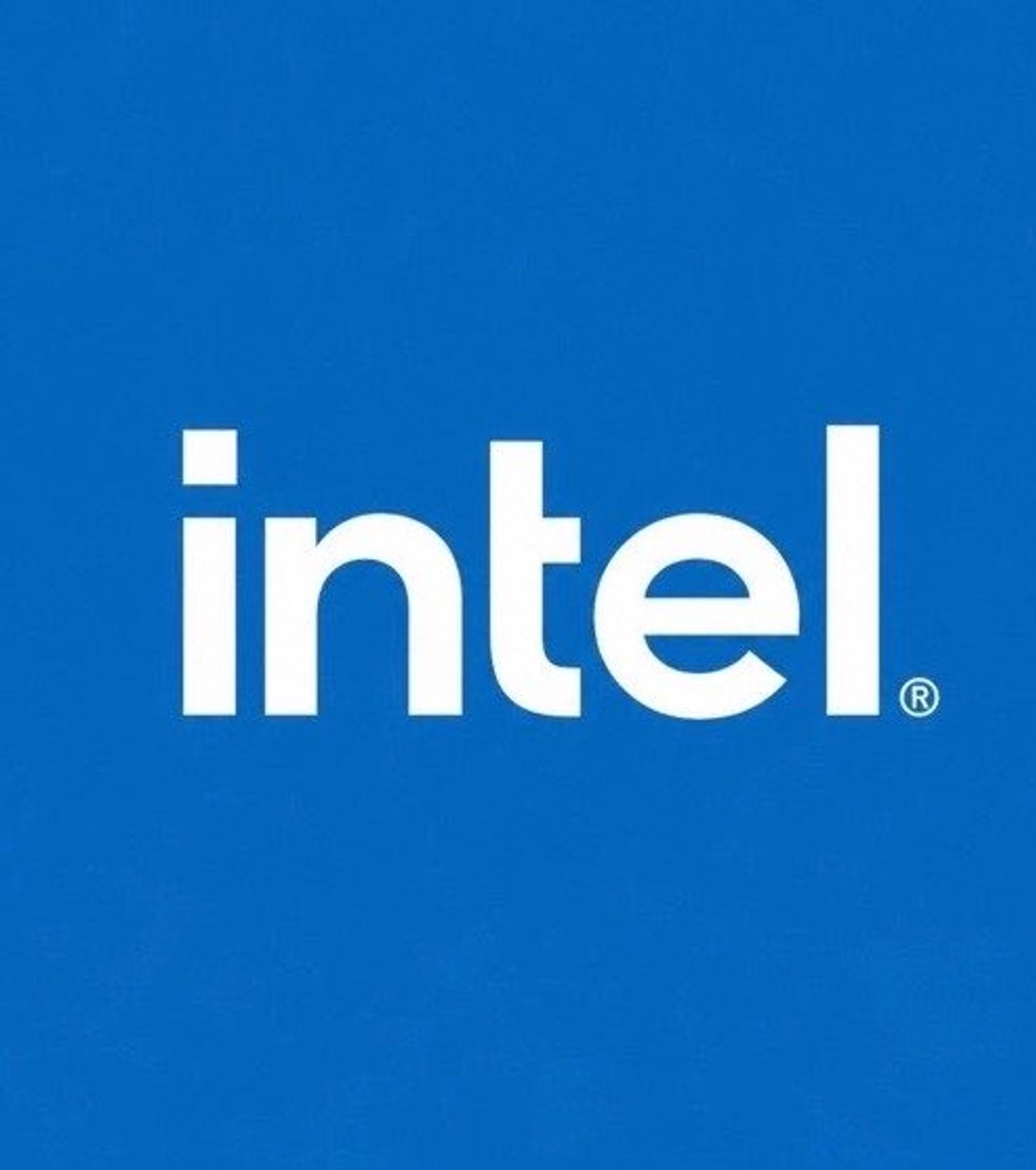 News image from Watcher Guru: JUST IN: Intel $INTC crashes over 30% at open.