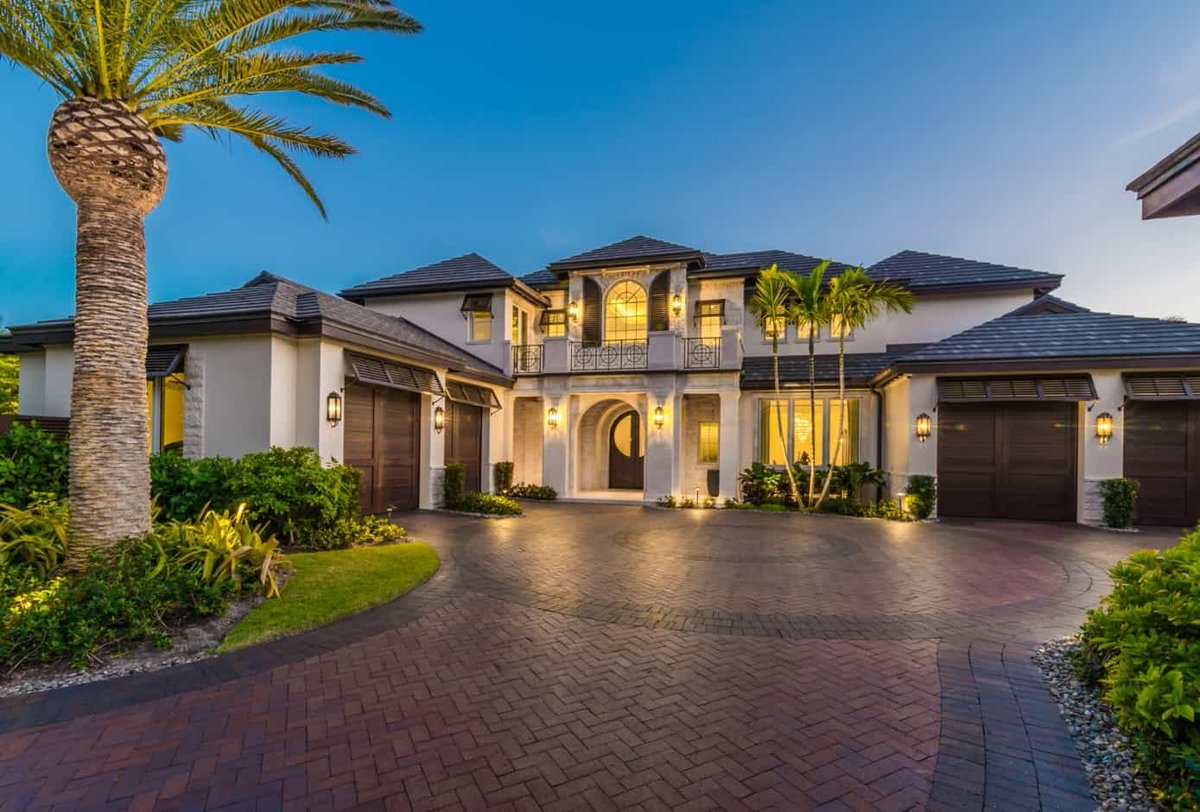 LUXURY HOME PRICES OUTPACE BROADER MARKET U.S. luxury home prices rose 3.6% yea…