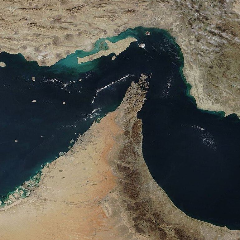 Iran warns of a “more decisive” response if US strikes continue near the Strait…