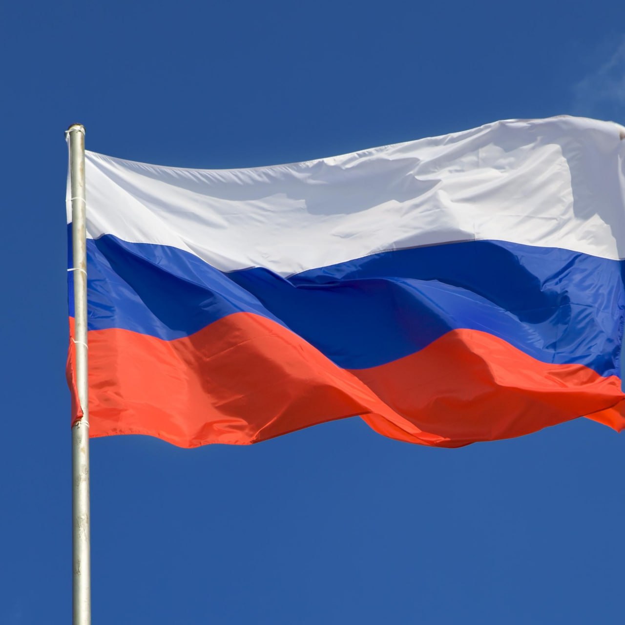 SpaceX is now worth more than Russia At $210 per share, $SPCX market cap is ~$2…