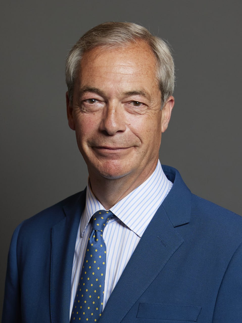Nigel Farage says he is quitting as MP and will stand in a by‑election